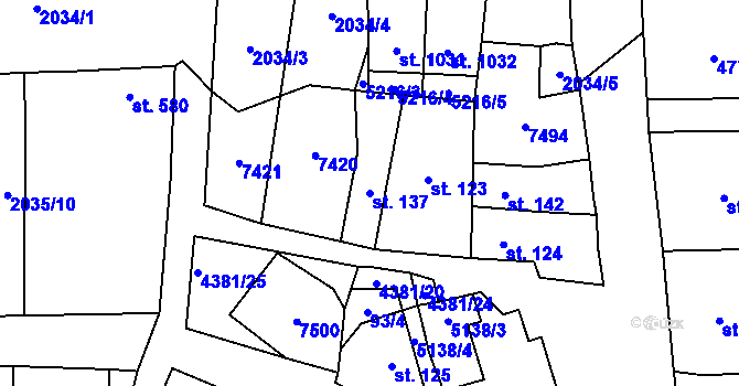 Parcela st. 137 v KÚ Bánov, Katastrální mapa