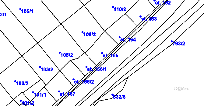Parcela st. 165 v KÚ Nové Benátky, Katastrální mapa