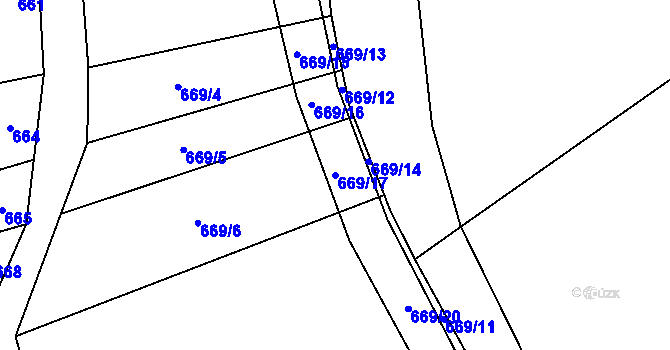 Parcela st. 669/17 v KÚ Borovník, Katastrální mapa