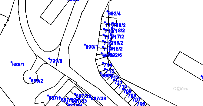 Parcela st. 692/5 v KÚ Lesná, Katastrální mapa
