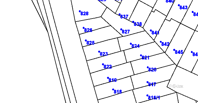 Parcela st. 823 v KÚ Komárov, Katastrální mapa