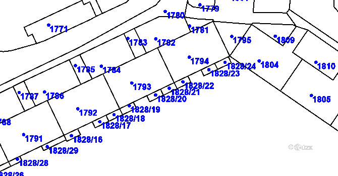 Parcela st. 1828/21 v KÚ Komárov, Katastrální mapa