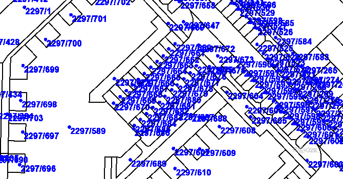 Parcela st. 2297/679 v KÚ Slatina, Katastrální mapa