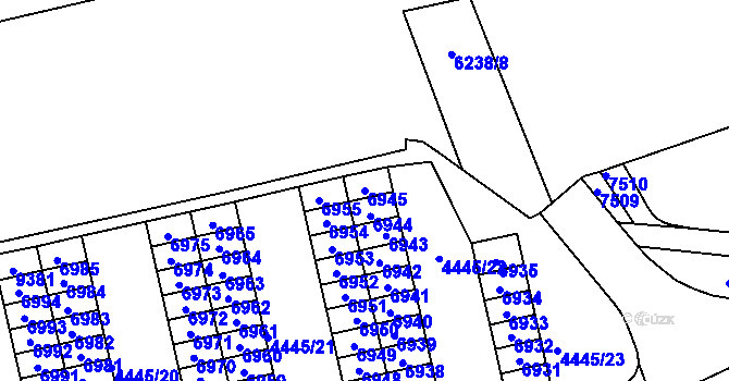 Parcela st. 6945 v KÚ Líšeň, Katastrální mapa