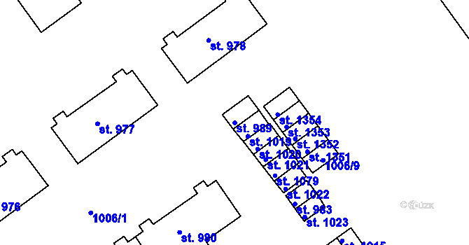 Parcela st. 989 v KÚ Broumov, Katastrální mapa