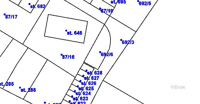 Parcela st. 692/6 v KÚ Budyně nad Ohří, Katastrální mapa