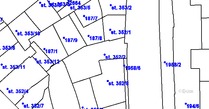 Parcela st. 352/2 v KÚ Čáslav, Katastrální mapa