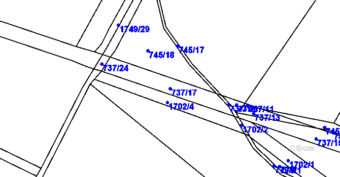 Parcela st. 737/17 v KÚ Čečelice, Katastrální mapa