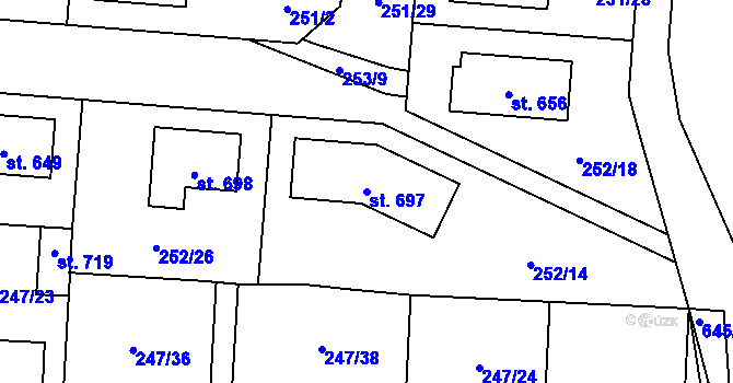 Parcela st. 697 v KÚ Čeperka, Katastrální mapa