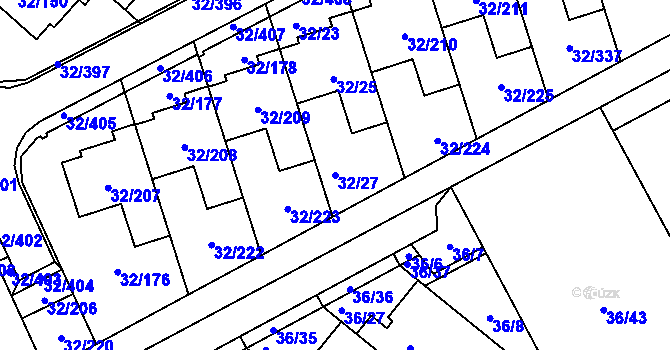 Parcela st. 32/27 v KÚ Česká, Katastrální mapa
