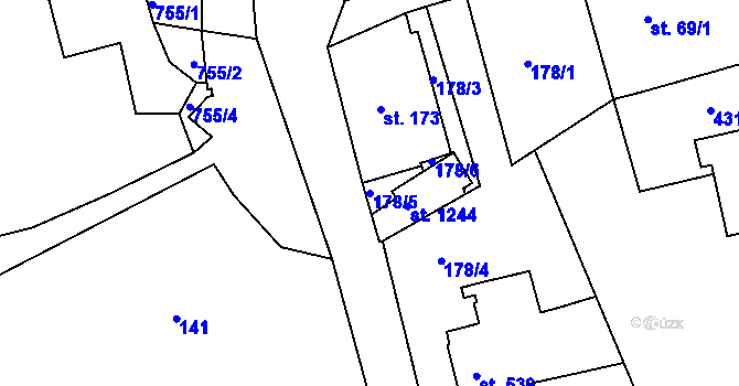 Parcela st. 178/5 v KÚ Parník, Katastrální mapa