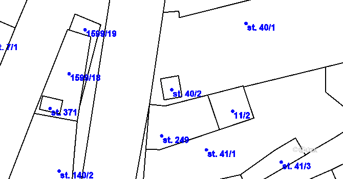 Parcela st. 40/2 v KÚ Činěves, Katastrální mapa