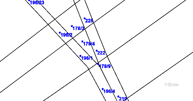 Parcela st. 222 v KÚ Činěves, Katastrální mapa