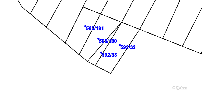 Parcela st. 592/33 v KÚ Čučice, Katastrální mapa