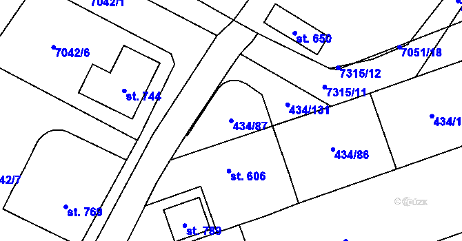 Parcela st. 434/87 v KÚ Dambořice, Katastrální mapa