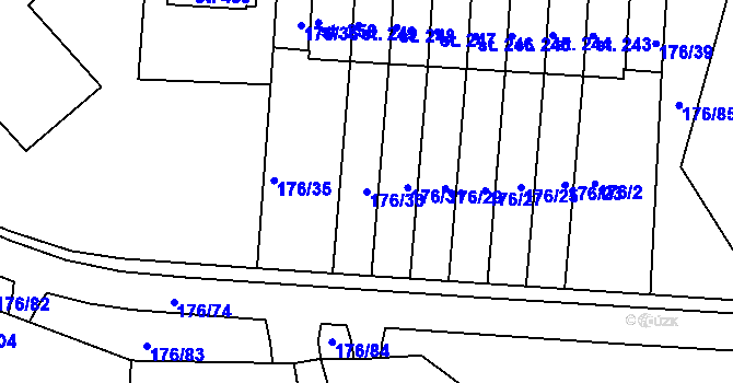 Parcela st. 176/33 v KÚ Dobronín, Katastrální mapa