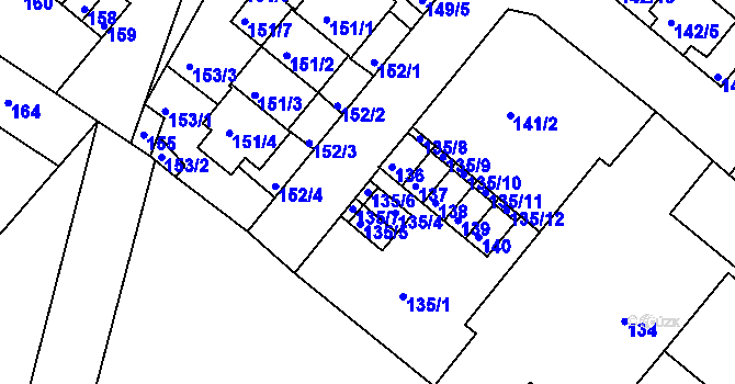 Parcela st. 135/6 v KÚ Dobrovice, Katastrální mapa