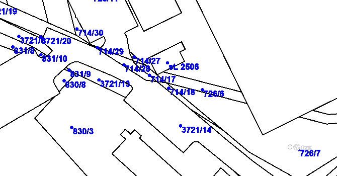 Parcela st. 714/18 v KÚ Dobřany, Katastrální mapa