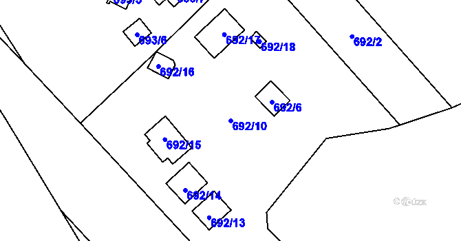 Parcela st. 692/10 v KÚ Doksy u Máchova jezera, Katastrální mapa