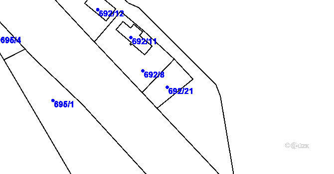 Parcela st. 692/21 v KÚ Doksy u Máchova jezera, Katastrální mapa