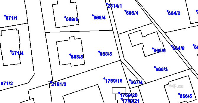 Parcela st. 668/5 v KÚ Dolní Benešov, Katastrální mapa