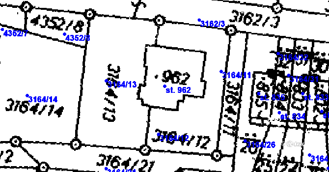 Parcela st. 962 v KÚ Dolní Dobrouč, Katastrální mapa