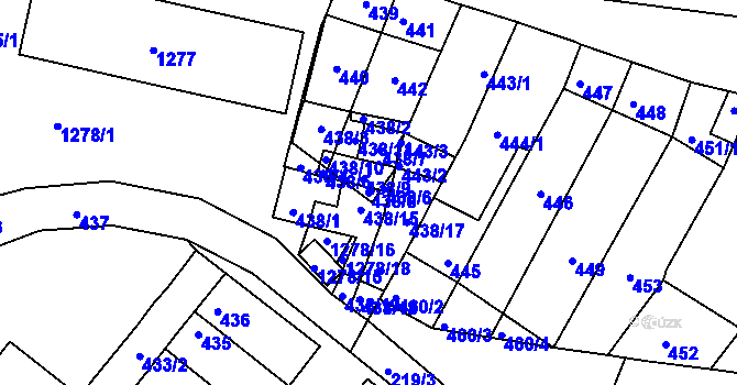 Parcela st. 438/8 v KÚ Drnholec, Katastrální mapa