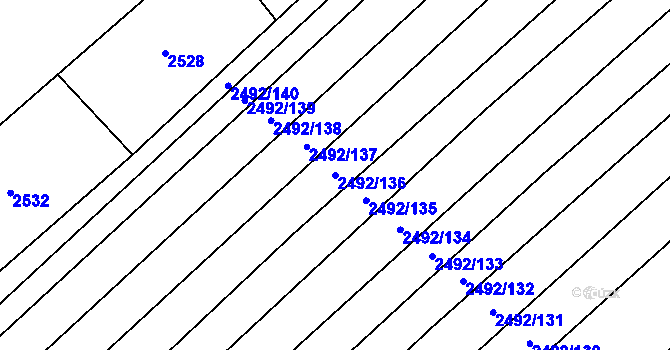 Parcela st. 2492/136 v KÚ Dubňany, Katastrální mapa