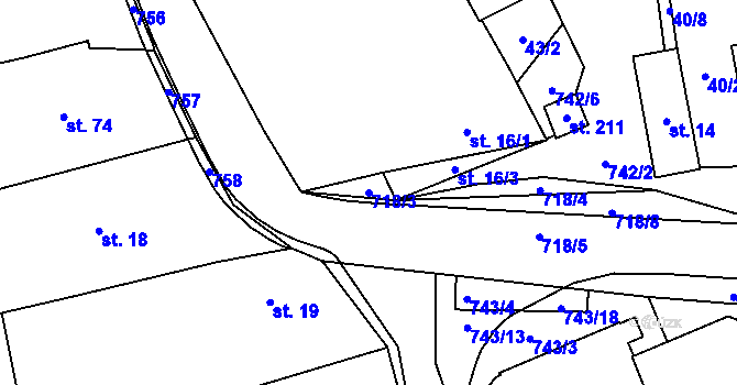 Parcela st. 718/3 v KÚ Dubné, Katastrální mapa