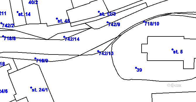 Parcela st. 742/13 v KÚ Dubné, Katastrální mapa