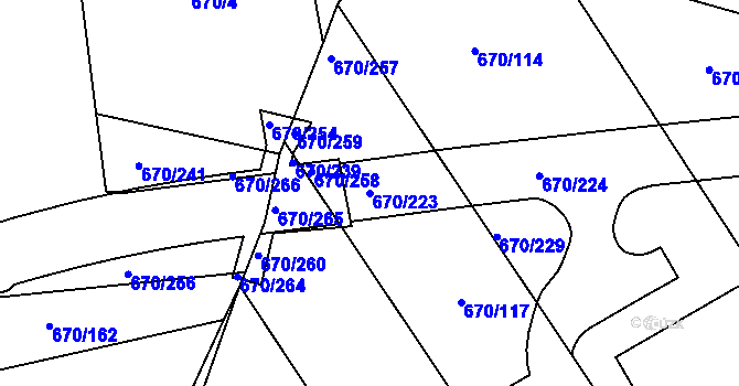 Parcela st. 670/223 v KÚ Louky nad Dřevnicí, Katastrální mapa
