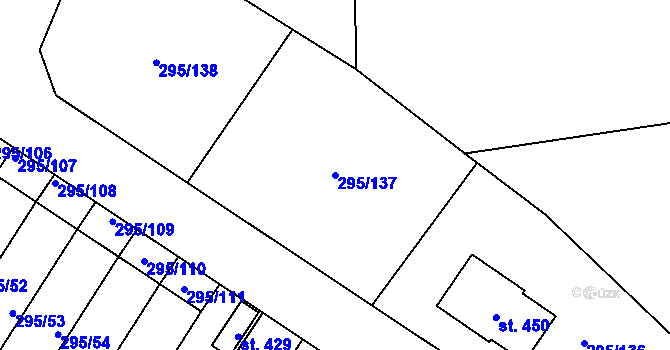 Parcela st. 295/137 v KÚ Halže, Katastrální mapa