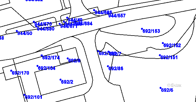 Parcela st. 692/155 v KÚ Šumbark, Katastrální mapa