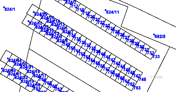 Parcela st. 738 v KÚ Šumbark, Katastrální mapa