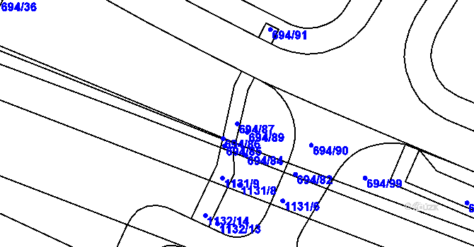 Parcela st. 694/87 v KÚ Havraň, Katastrální mapa