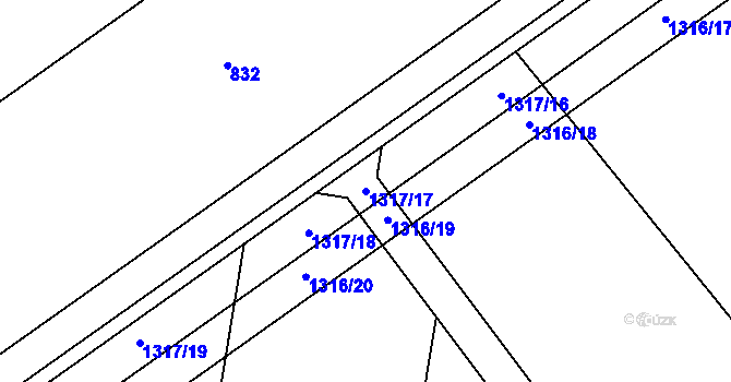 Parcela st. 1317/17 v KÚ Henčlov, Katastrální mapa