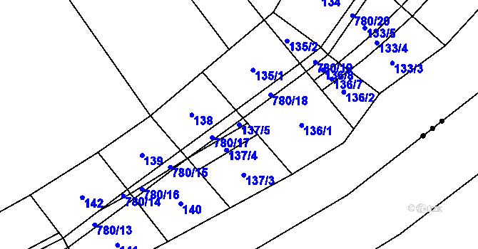 Parcela st. 137/5 v KÚ Heroltice u Tišnova, Katastrální mapa