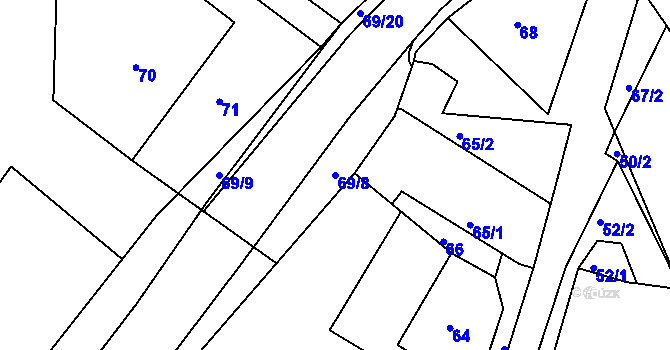 Parcela st. 69/8 v KÚ Hlinné, Katastrální mapa