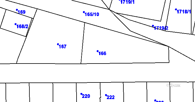 Parcela st. 166 v KÚ Hlohovec, Katastrální mapa