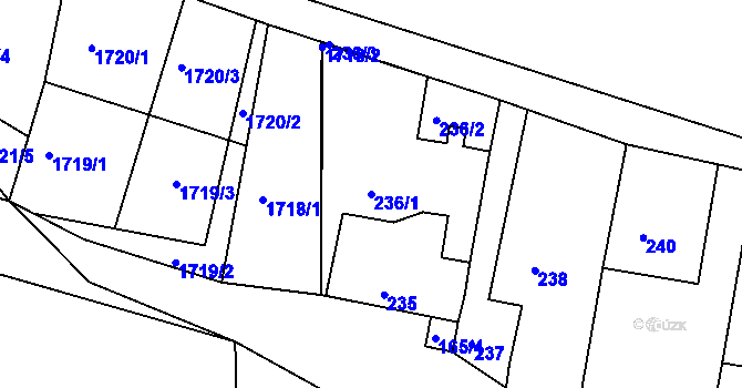 Parcela st. 236/1 v KÚ Hlohovec, Katastrální mapa