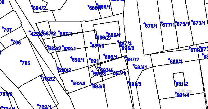 Parcela st. 696/1 v KÚ Hlohovec, Katastrální mapa