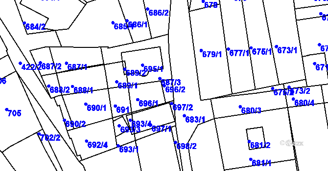 Parcela st. 696/2 v KÚ Hlohovec, Katastrální mapa