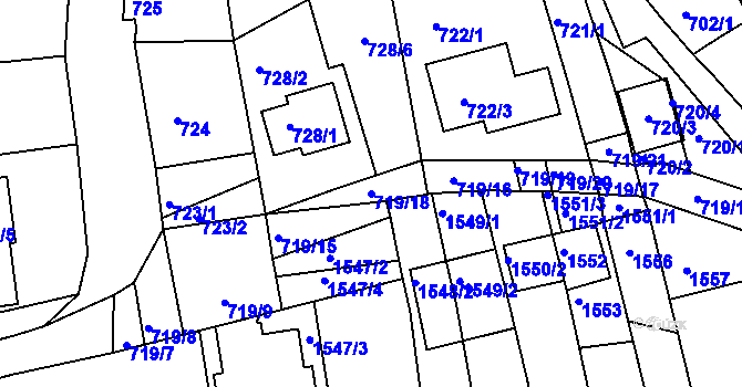 Parcela st. 719/18 v KÚ Hlohovec, Katastrální mapa
