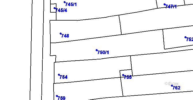 Parcela st. 750/1 v KÚ Hlohovec, Katastrální mapa