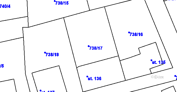 Parcela st. 738/17 v KÚ Hluboš, Katastrální mapa