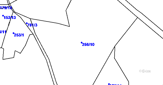 Parcela st. 256/10 v KÚ Hlubyně, Katastrální mapa