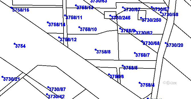 Parcela st. 3758/8 v KÚ Hlučín, Katastrální mapa
