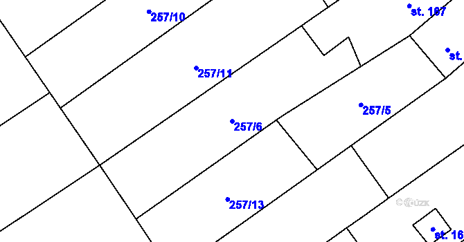 Parcela st. 257/6 v KÚ Hluchov, Katastrální mapa