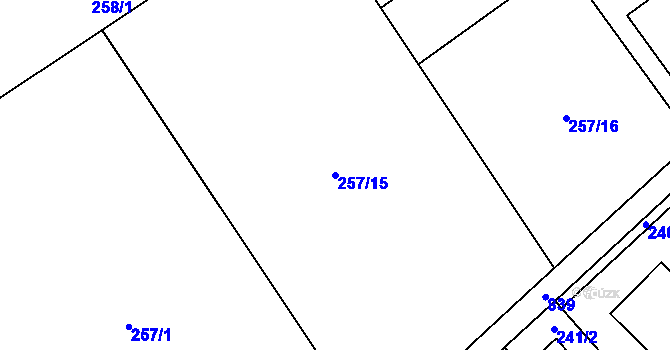 Parcela st. 257/15 v KÚ Hluchov, Katastrální mapa