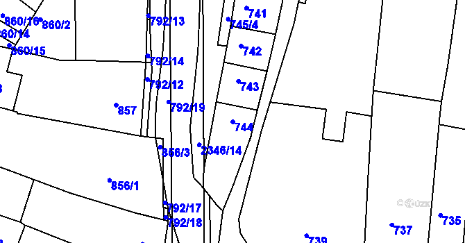 Parcela st. 744 v KÚ Hluk, Katastrální mapa